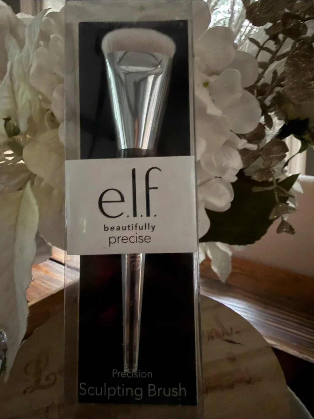 NEW elf Beautifully Precise Sculpting Brush